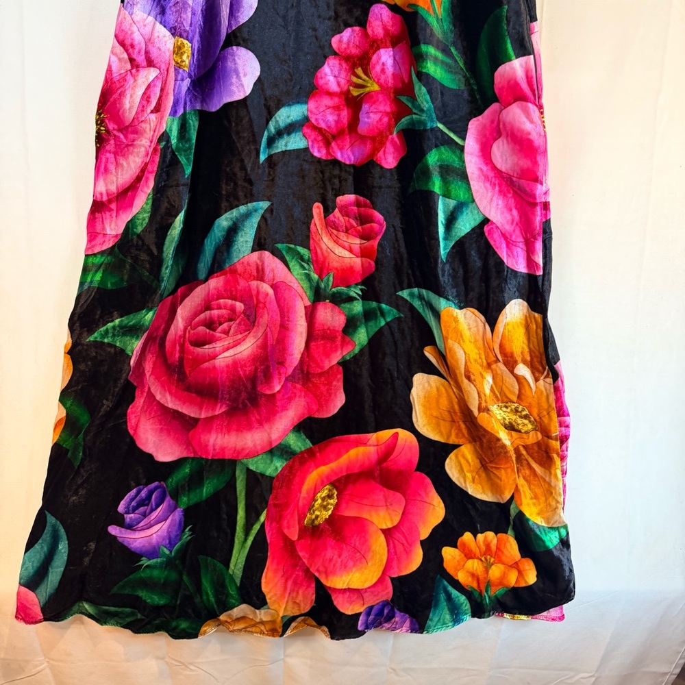 FARM RIO ANTHROPOLOGIE Women’s Size L Dress Maxi Velvet Velour Floral NWT - Picture 3 of 16